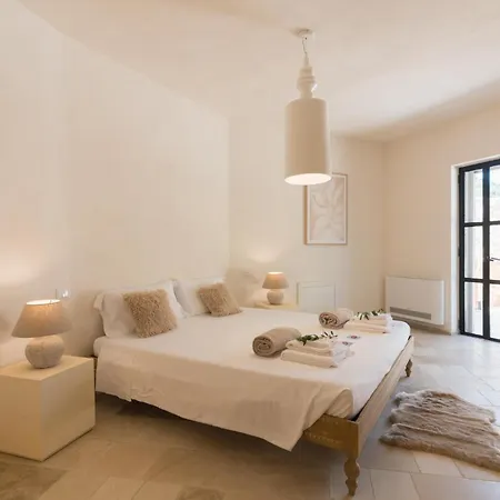 Holiday home Palazzina Tommaso Con Piscina Priva *