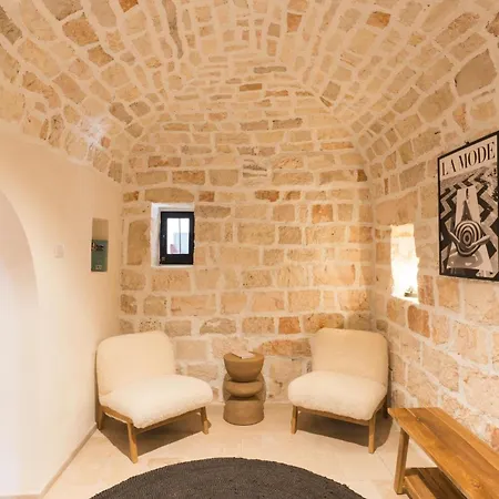 Palazzina Tommaso Con Piscina Priva * Fasano