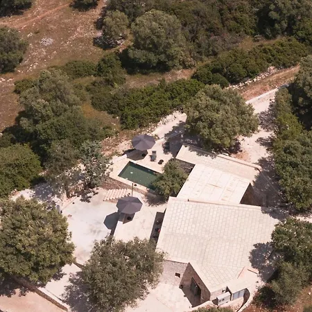 Palazzina Tommaso Con Piscina Priva * Fasano