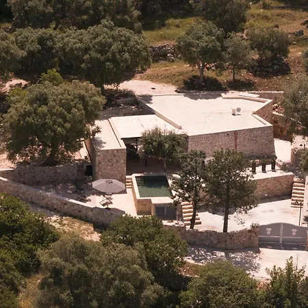 Palazzina Tommaso Con Piscina Priva Holiday home *