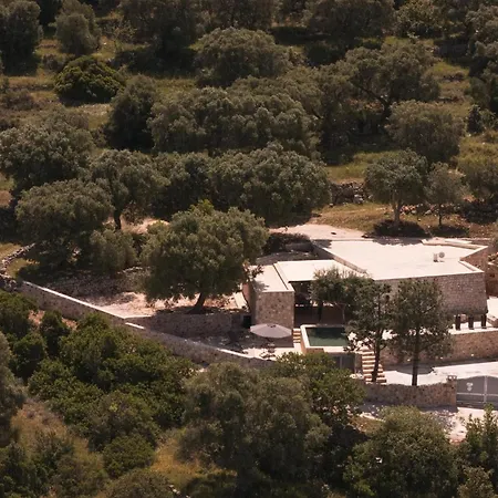 Holiday home Palazzina Tommaso Con Piscina Priva Fasano